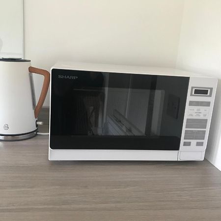 אינברנס City Central Quiet Garden Apartment With Free Parking מראה חיצוני תמונה