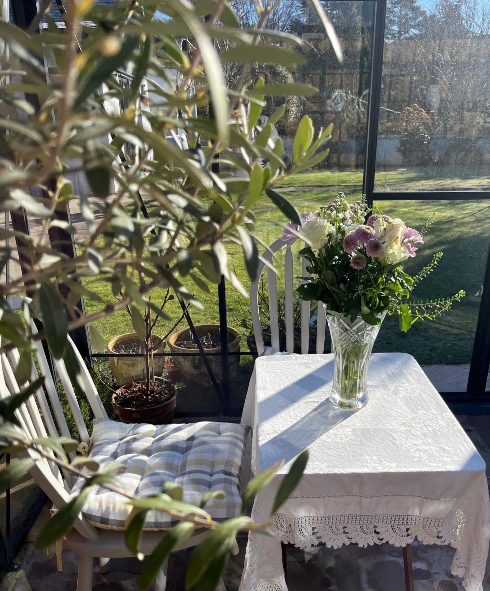 אינברנס City Central Quiet Garden Apartment With Free Parking מראה חיצוני תמונה