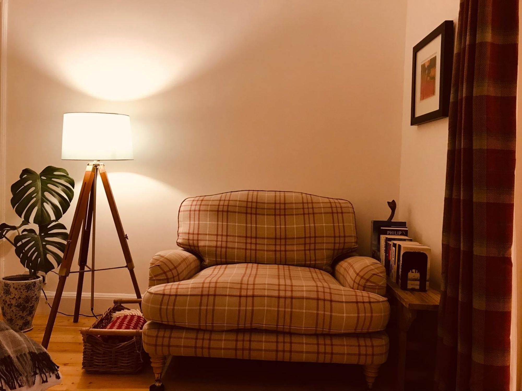 אינברנס City Central Quiet Garden Apartment With Free Parking מראה חיצוני תמונה